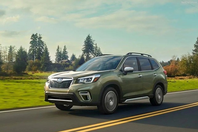 Lái thử xe là cách để bạn kiểm tra công-tơ-mét có bị tua ngược hay không.1