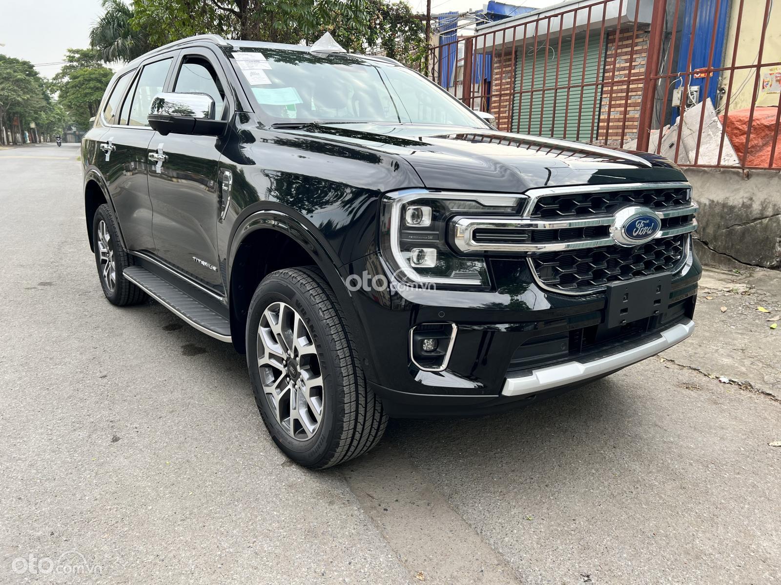 Mua bán Ford Everest Titanium 2.0L AT 4WD 2023 giá 450 triệu - 22885452