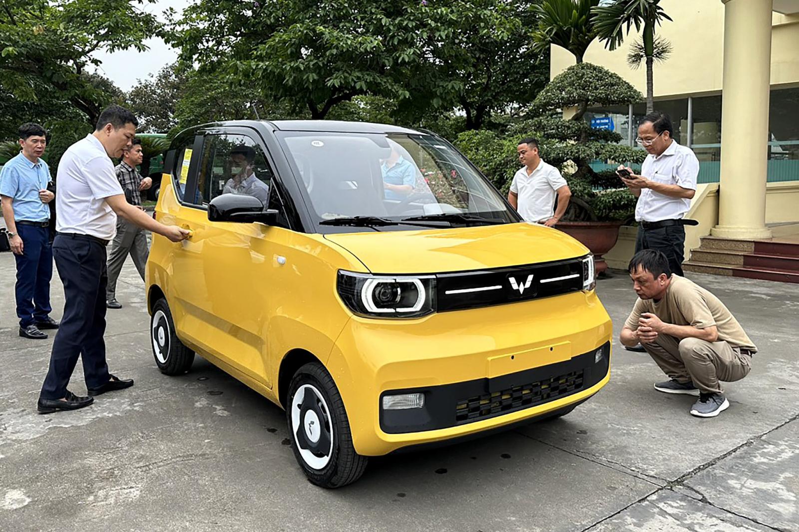 Đề xuất hỗ trợ 1.000 USD cho người dân mua ô tô điện, vì sao không khả thi? 1