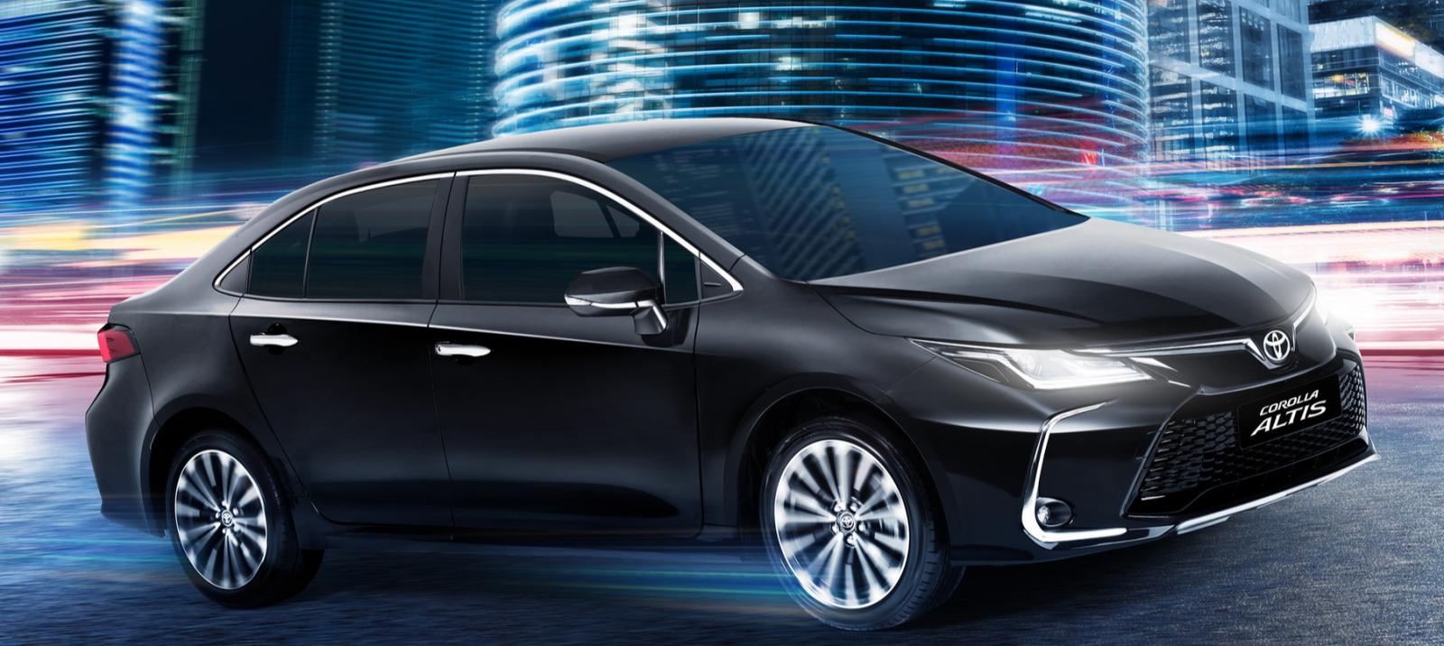 Toyota Corolla Altis nâng cấp ra mắt Việt Nam, có trang bị độc nhất phân khúc.