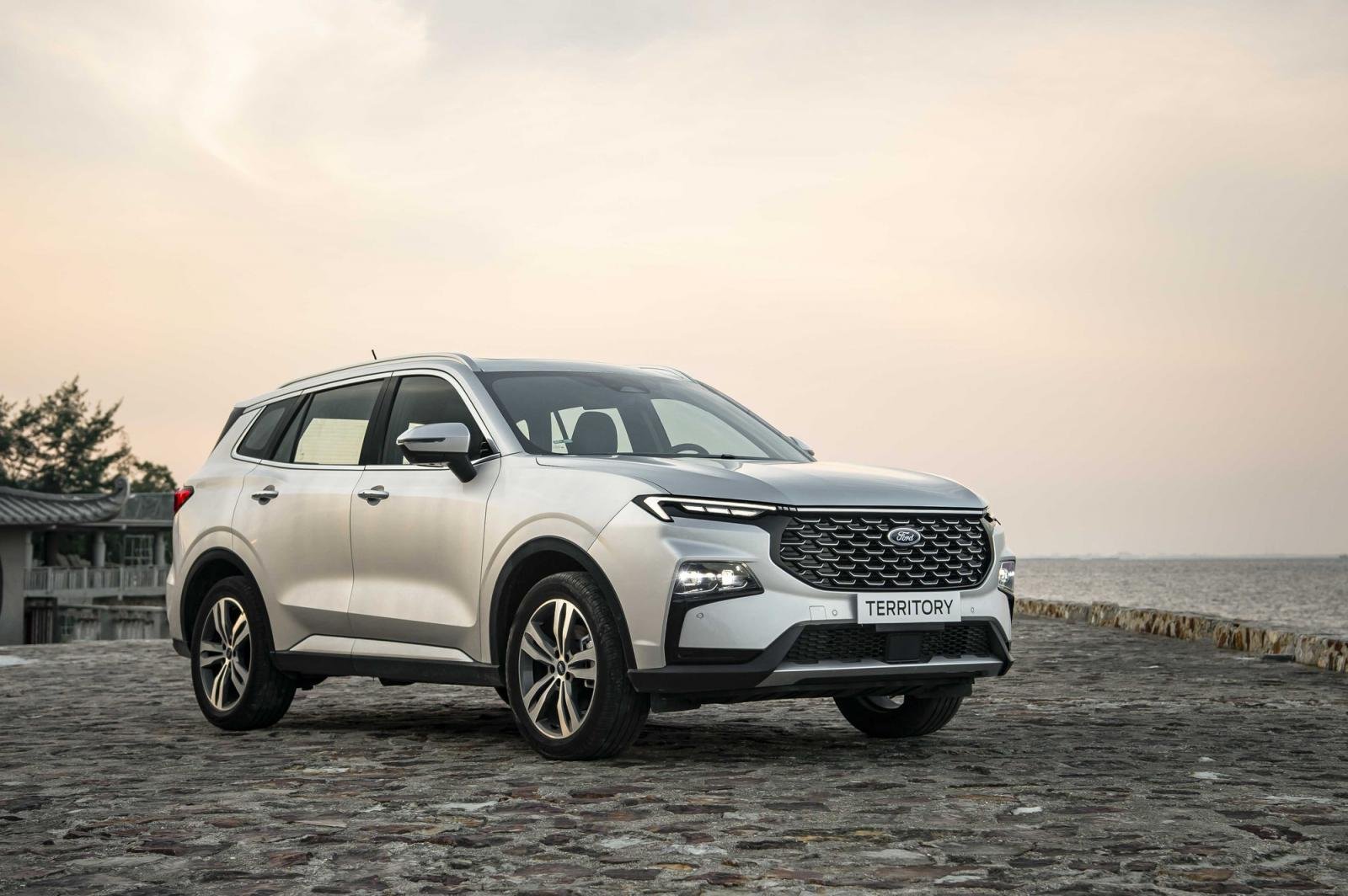 Ranger, Territory và Everest tiếp tục ưu đãi sâu, Ford muốn bùng nổ tháng 10? 1
