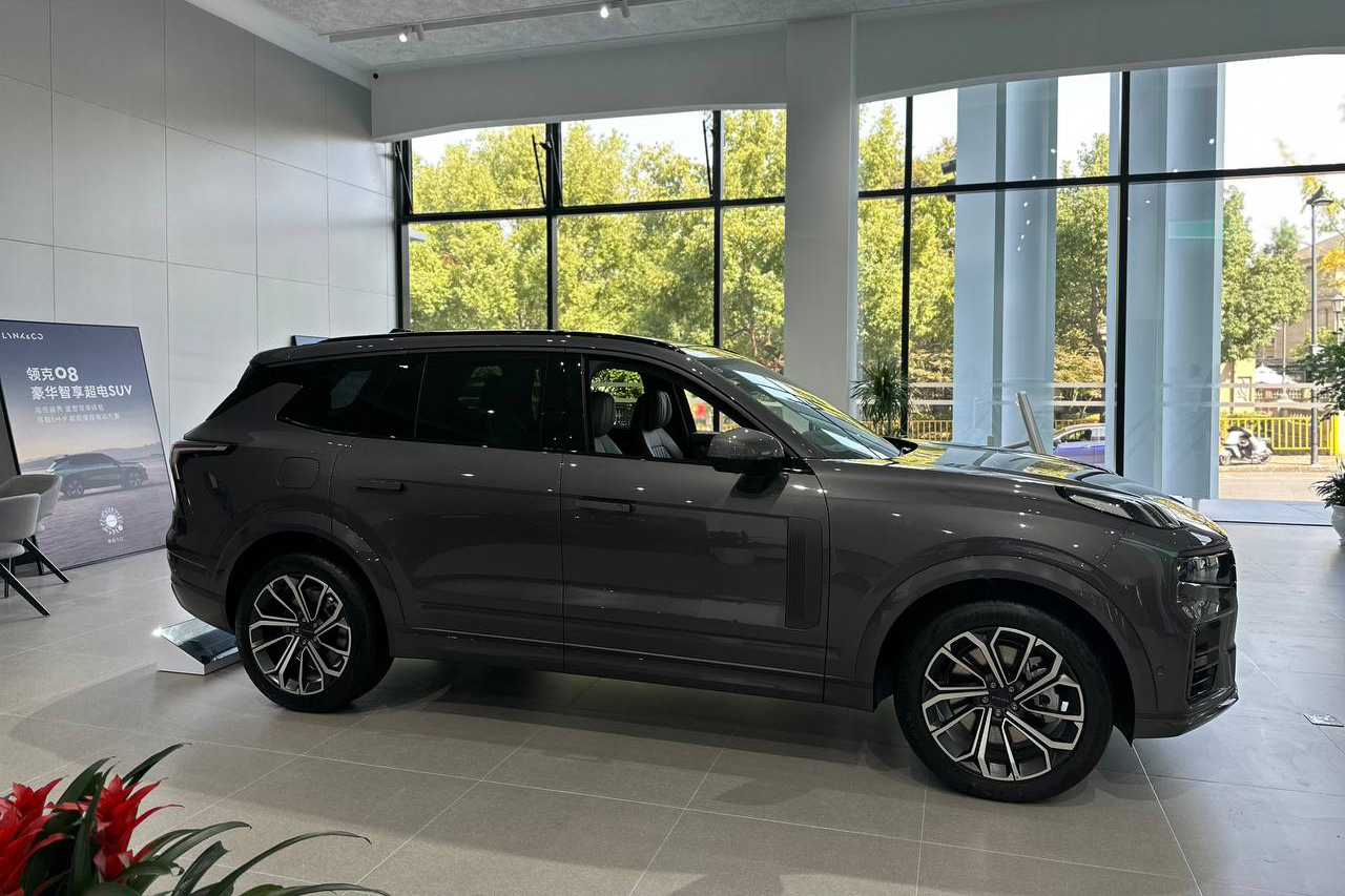 Lynk & Co 09 là mẫu SUV lớn nhất của hãng xe hơi Trung Quốc 1