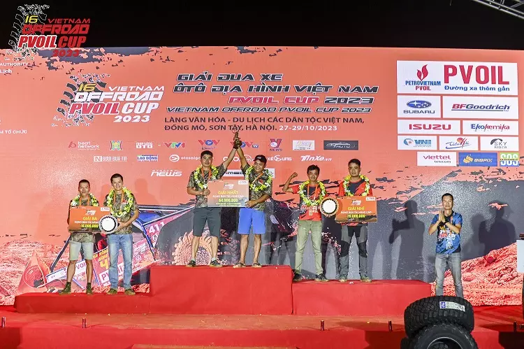 Hạng Bán tải Nâng cao.