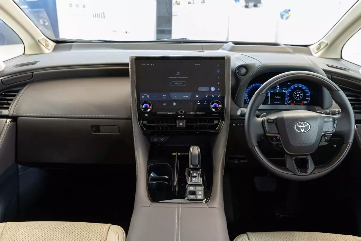 Nội thất Toyota Alphard 2024 1