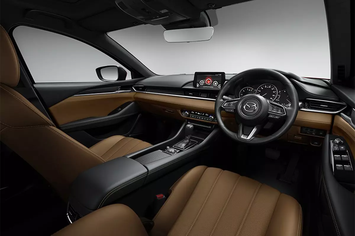 Nội thất xe Mazda6 20th Anniversary Edition 1