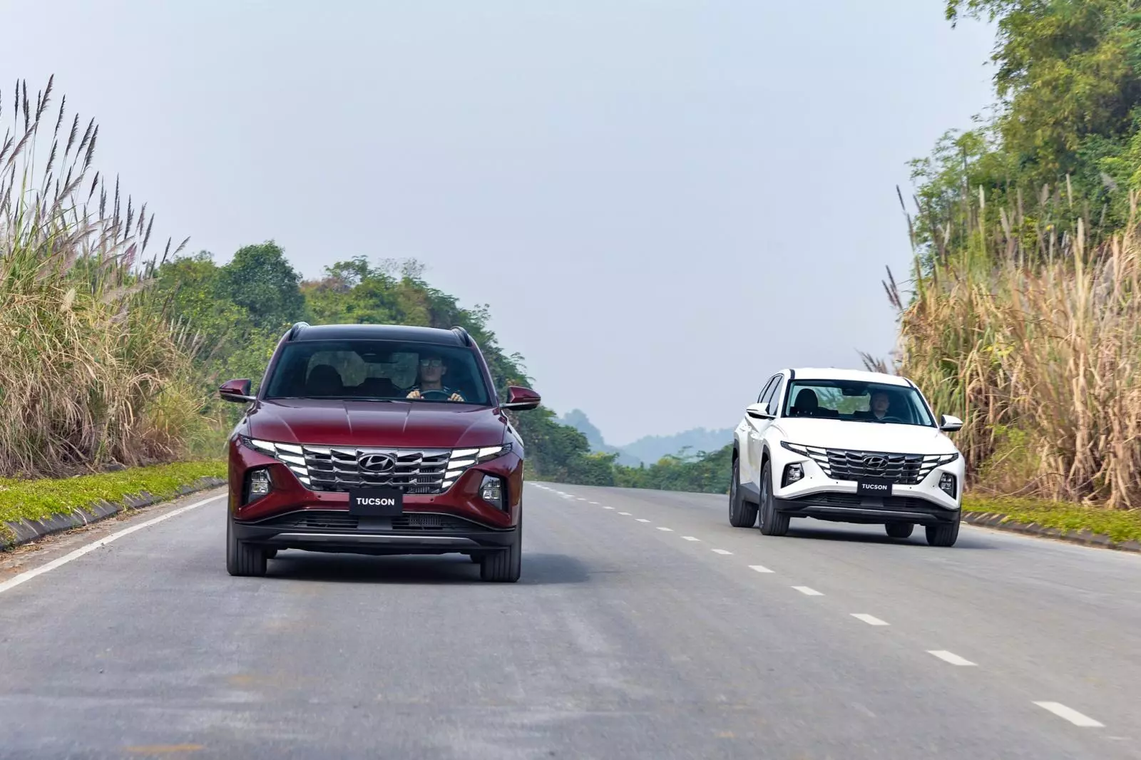 Hyundai Tucson và Santa Fe tăng giá trở lại, nhiều nhất 90 triệu đồng.