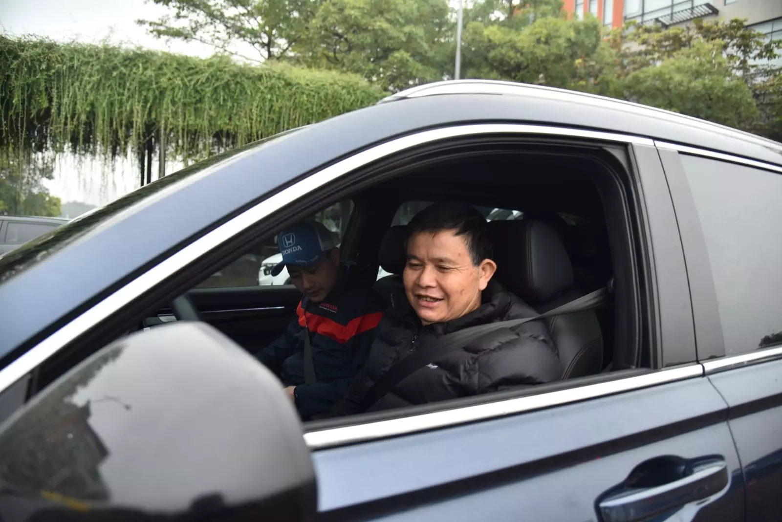 khách tham quan triển lãm sẽ có cơ hội trực tiếp trải nghiệm lái thử cùng lúc hàng chục mẫu xe... khách tham quan triển lãm sẽ có cơ hội trực tiếp trải nghiệm lái thử cùng lúc hàng chục mẫu xe