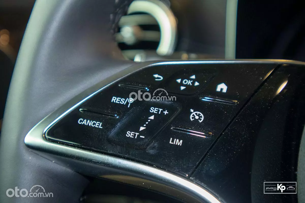 Nội thất E200 Exclusive2.