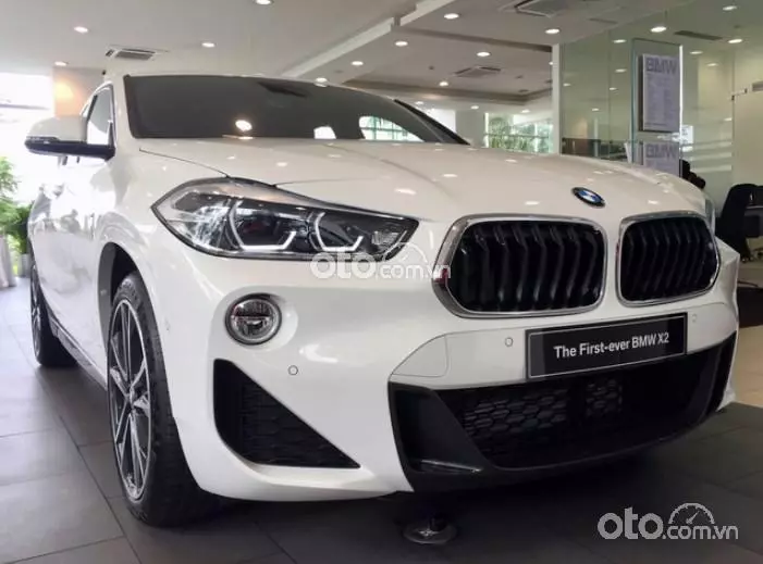 Ngoại thất xe BMW X2 2021 mới.