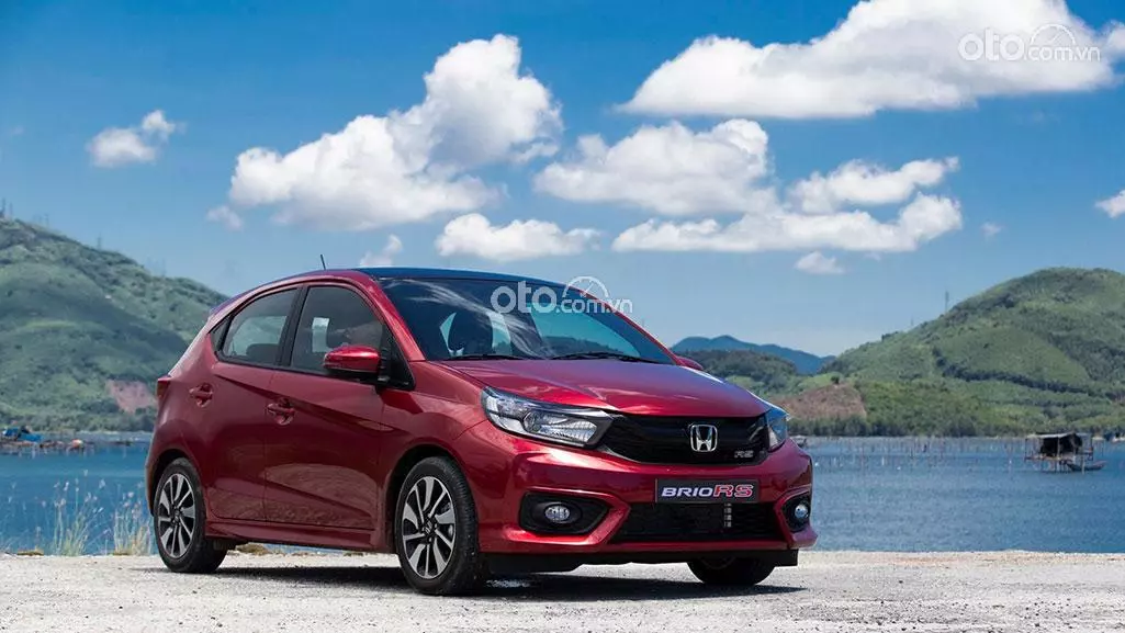 Honda Brio: Giá xe Brio mới nhất & giá lăn bánh (2/2024)