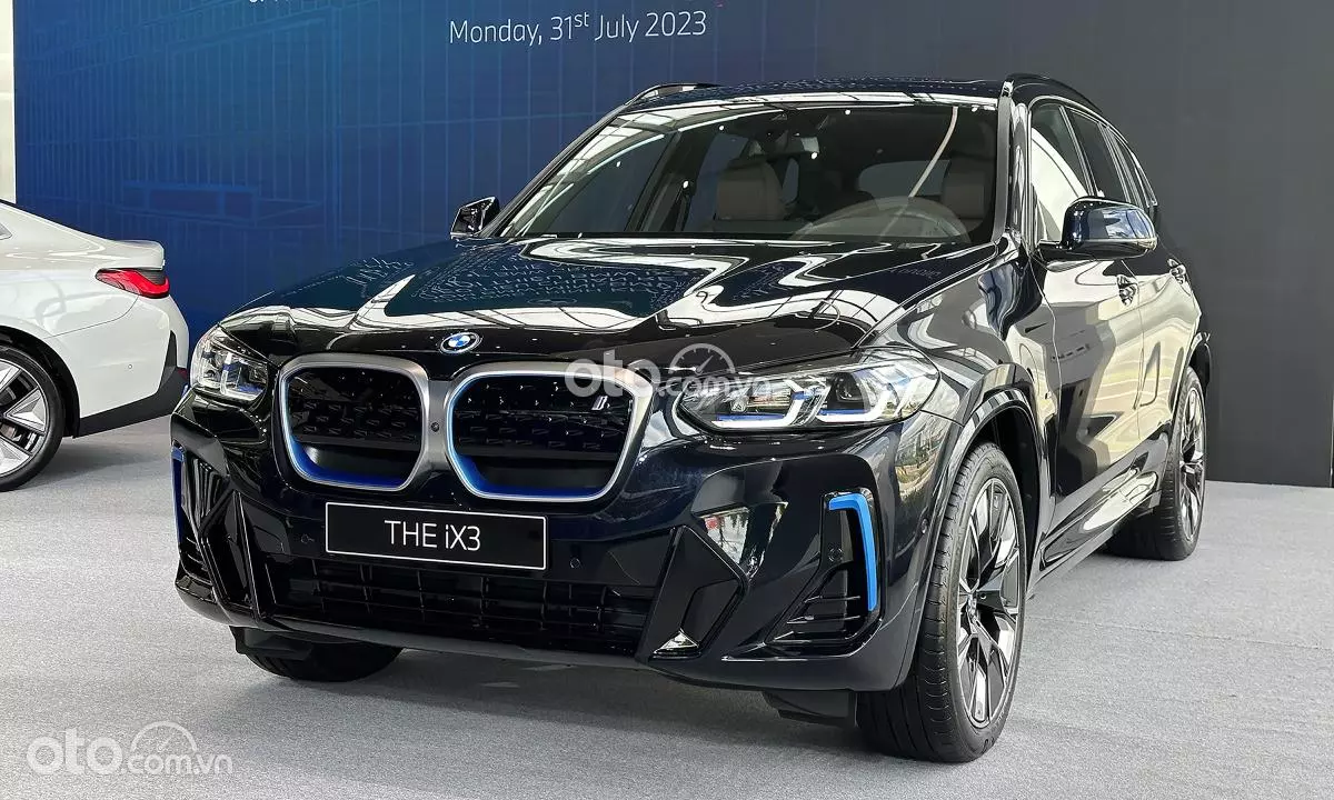 Giá xe BMW iX3 mới nhất .