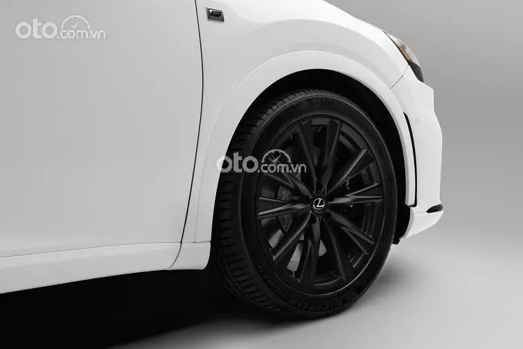 la-zăng xe Lexus RX 500h F-Sport Performance 2023.