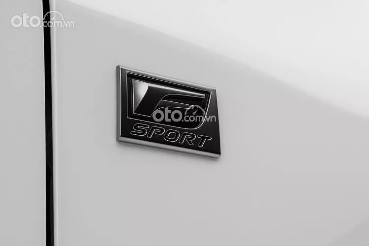huy hiệu xe Lexus RX 500h F-Sport Performance