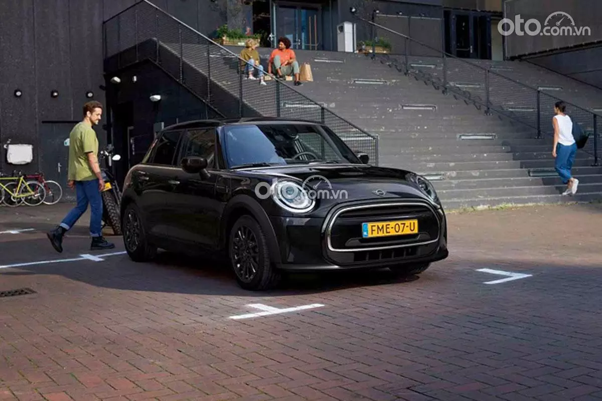 Giá xe MINI One 2022 mới nhất