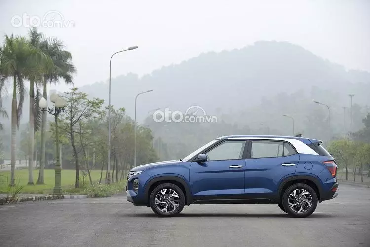 thân xe Hyundai Creta 2022.