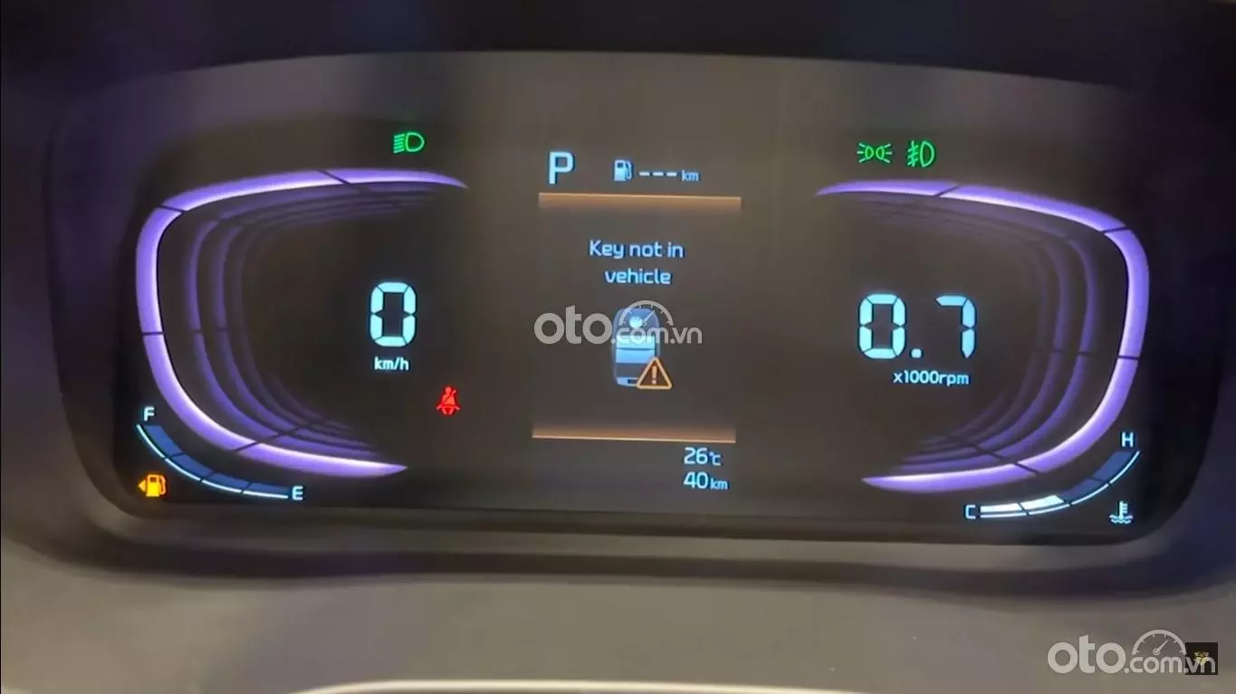 đồng hồ kỹ thuật số xe KIA Carens.