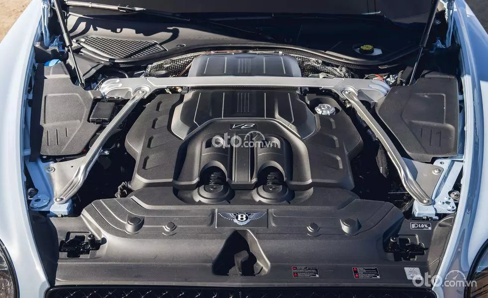 động cơ Bentley Continental 2021-2022.