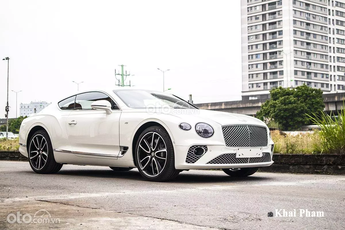 Giá xe Bentley Continental 2021-2022 tại Việt Nam.