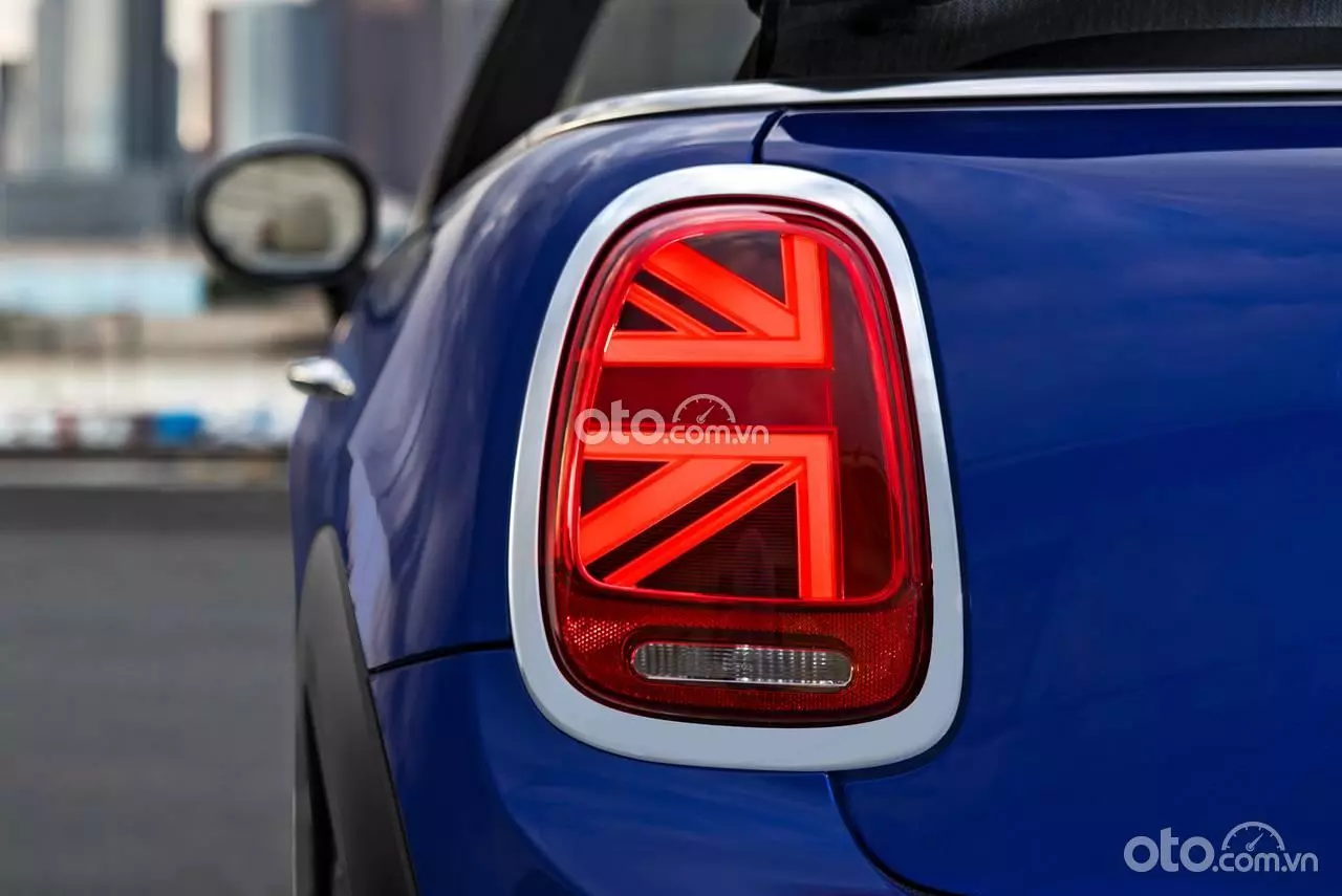 đèn MINI Convertible 2021.