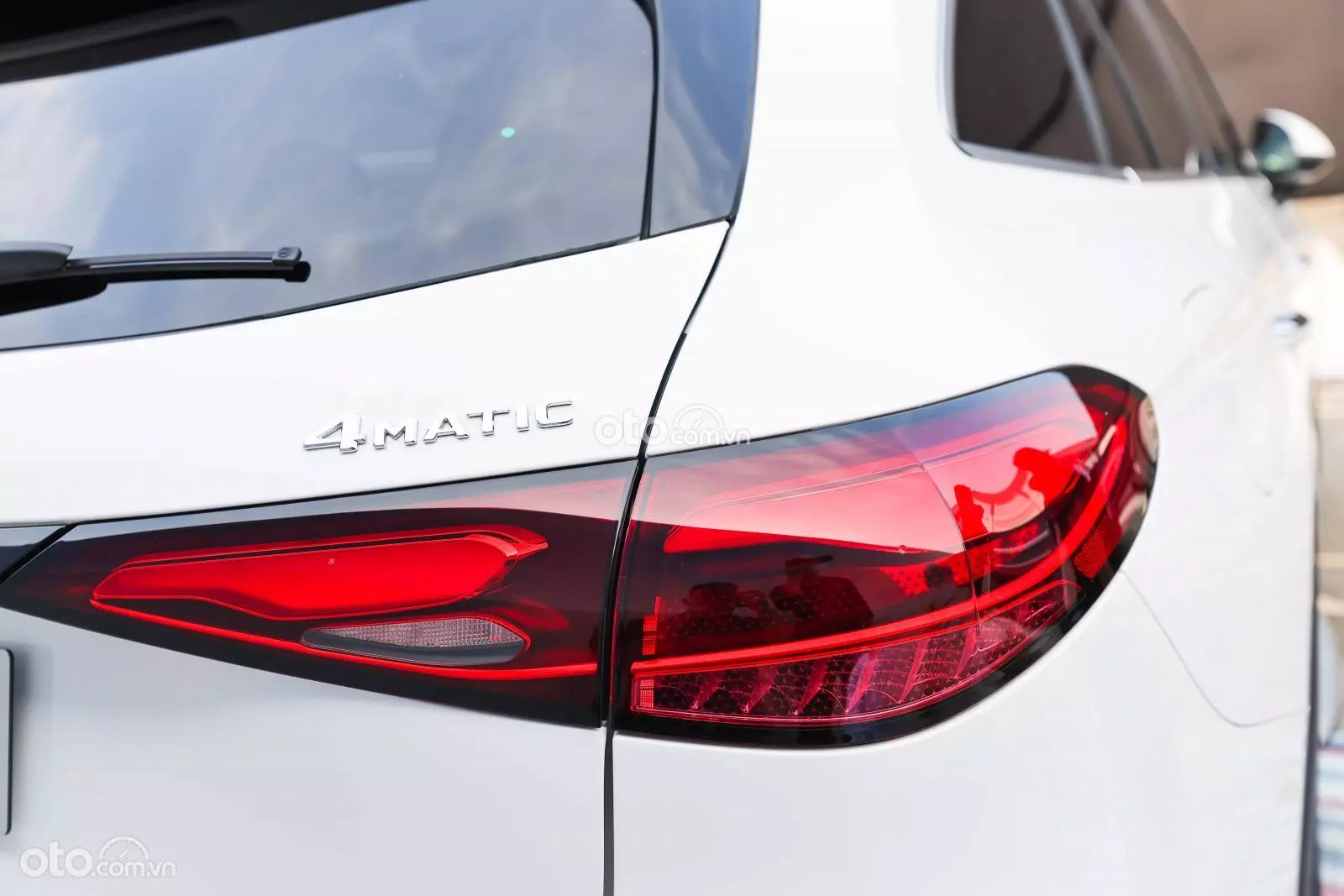 Đèn hậu xe Mercedes-Benz GLC 200 4MATIC 2023.