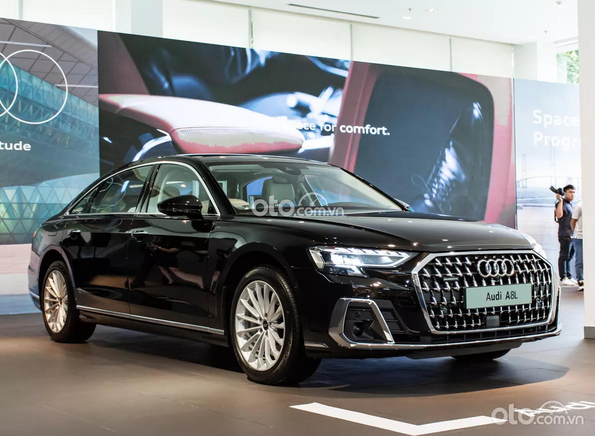 Giá xe Audi A8 2022 mới nhất.