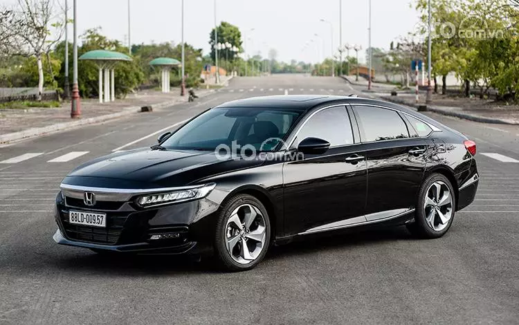 Giá xe Honda Accord 2023 mới nhất tại Việt Nam.