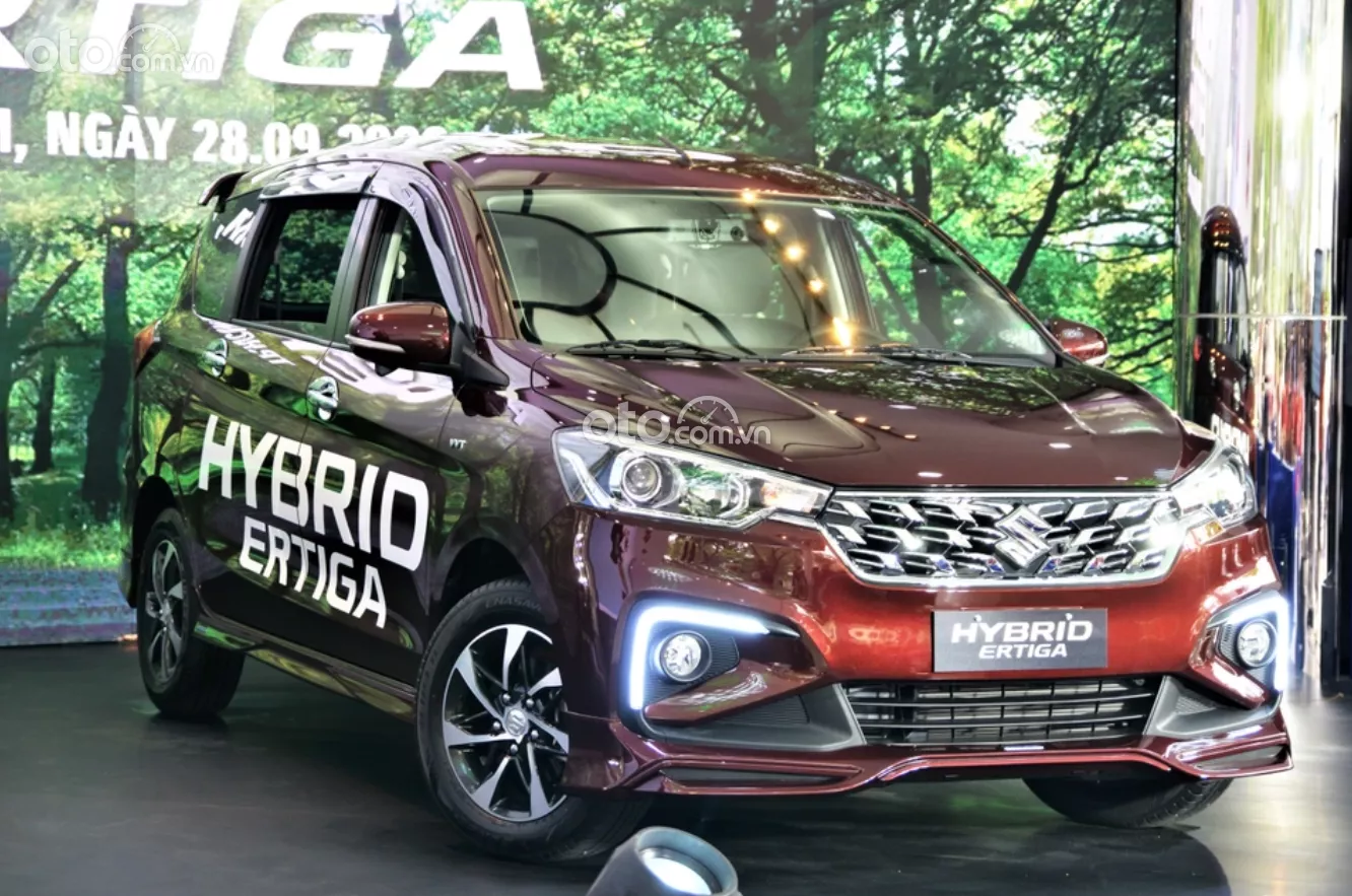 Giá xe Suzuki Ertiga Hybrid cập nhật mới nhất.