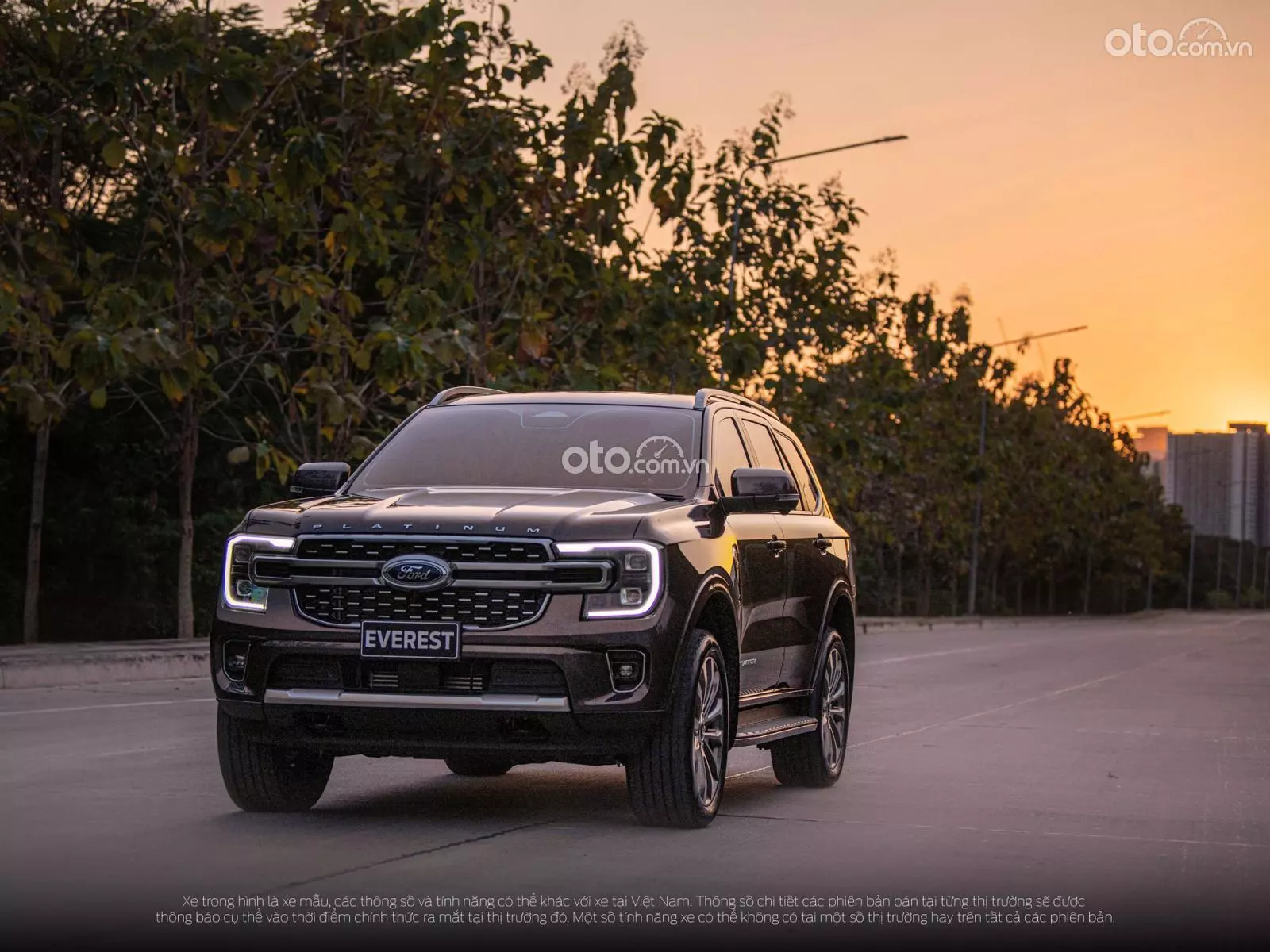 đầu xe Ford Everest 2022.