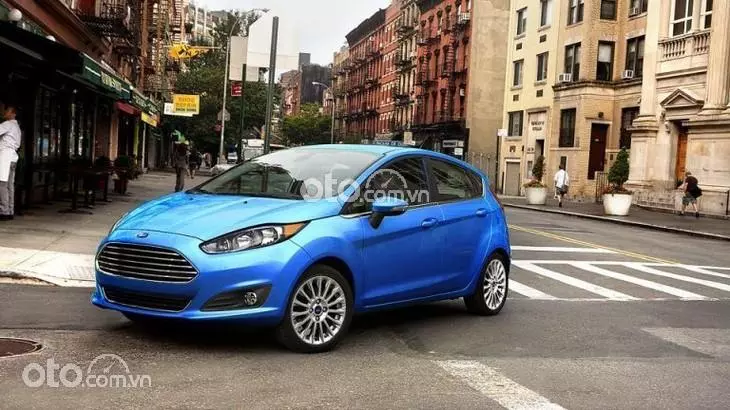 Giá xe Ford Fiesta cập nhật nhanh nhất