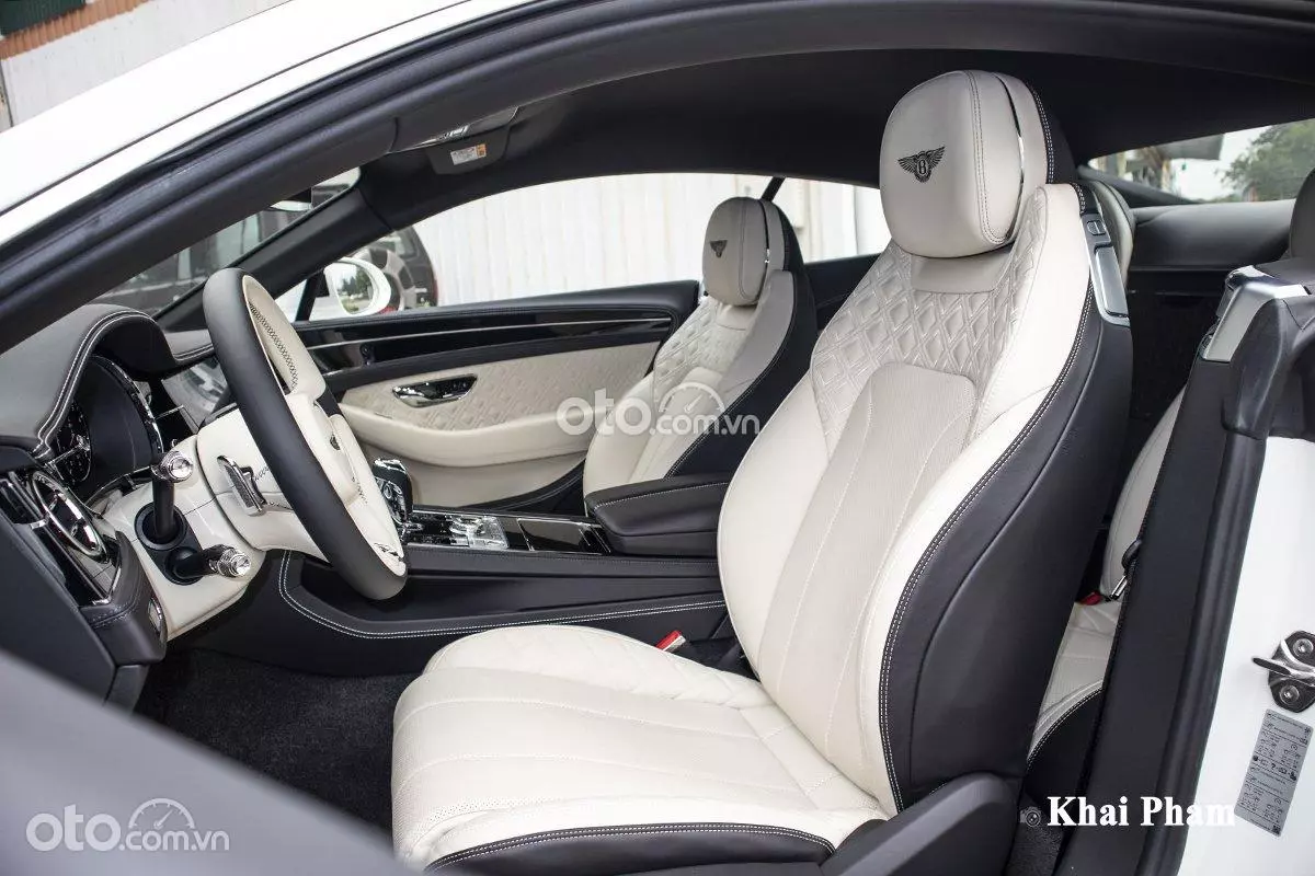 ghế xe Bentley Continental 2021-2022