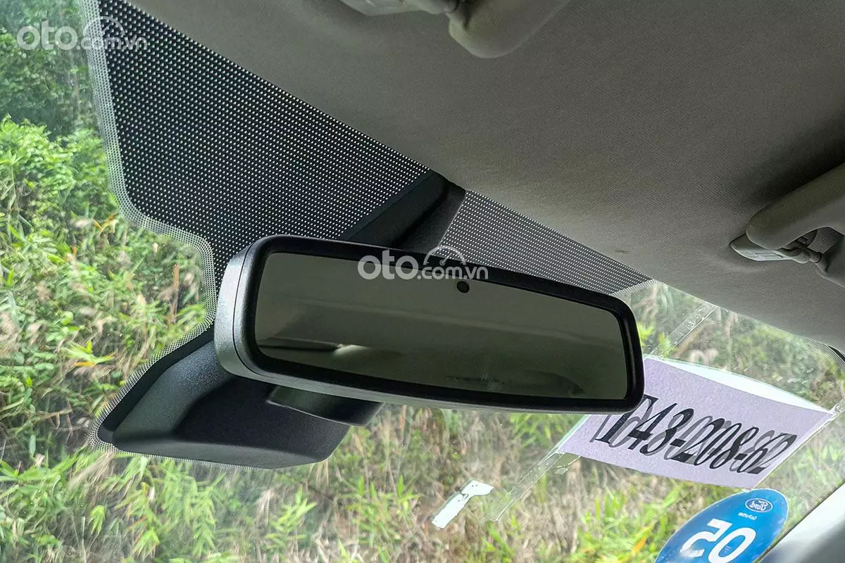 Nội thất Ford Tourneo - Ảnh 3.
