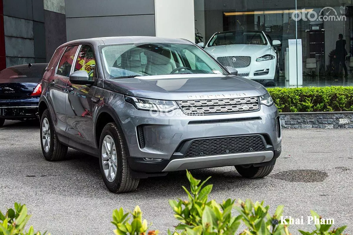 Giá xe Land Rover Discovery Sport mới nhất.