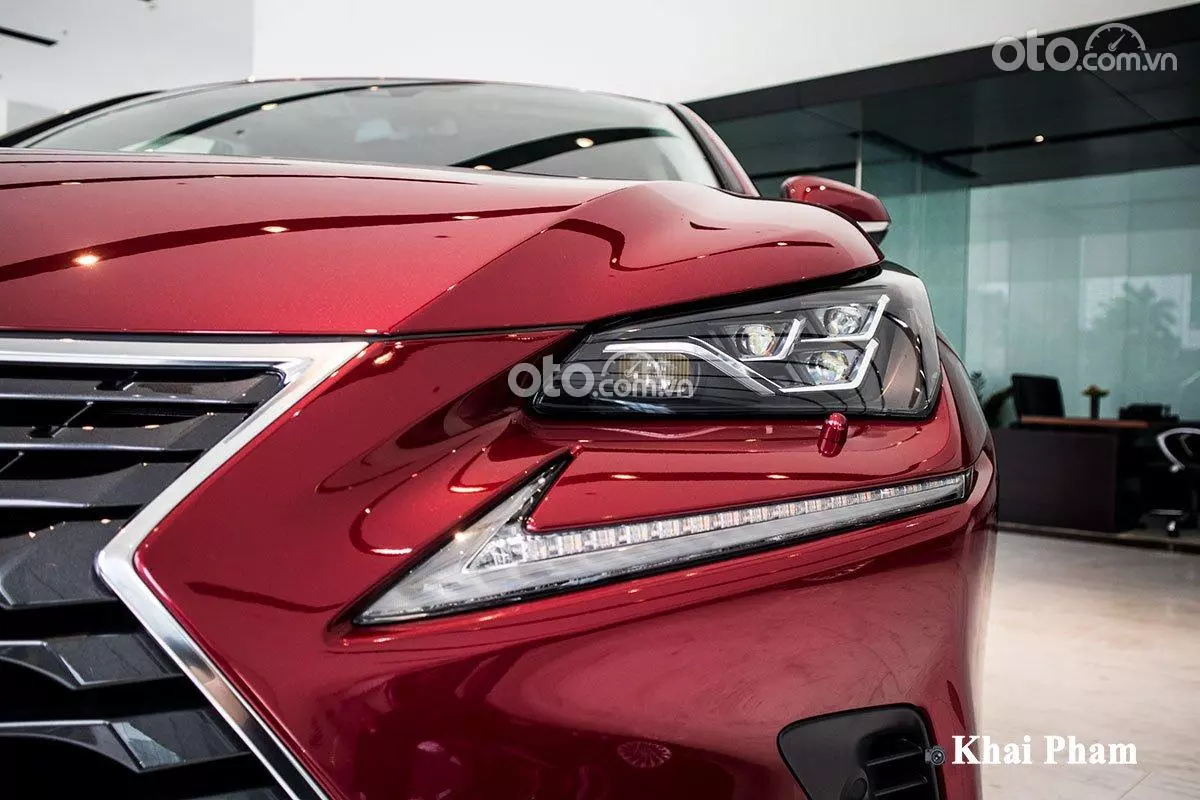 Thiết kế đầu xe Lexus NX 1.