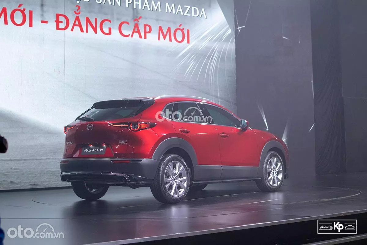 đuôi Mazda CX-30 2021.