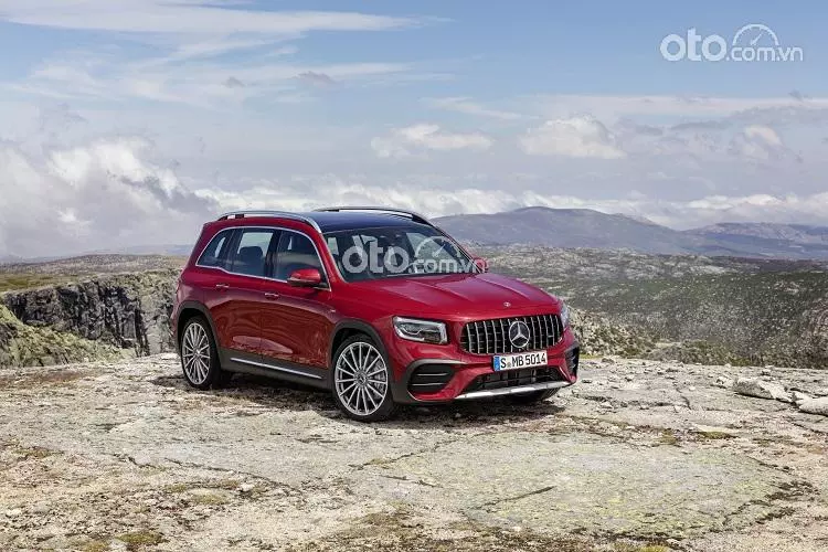 Giá xe Mercedes-AMG GLB 35 4MATIC mới nhất.