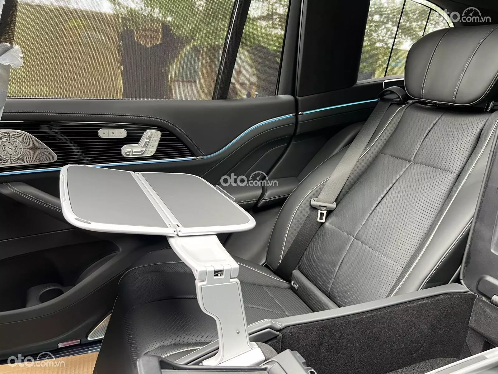 bàn xe Mercedes-Maybach GLS 480 4Matic 2022.