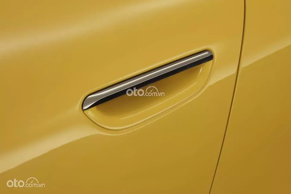 tay nắm cửa xe Maserati Grecale 2022.