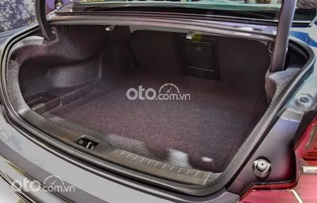 khoang hành lý xe Volvo S60 2022 khoang hành lý xe Volvo S60 2022.