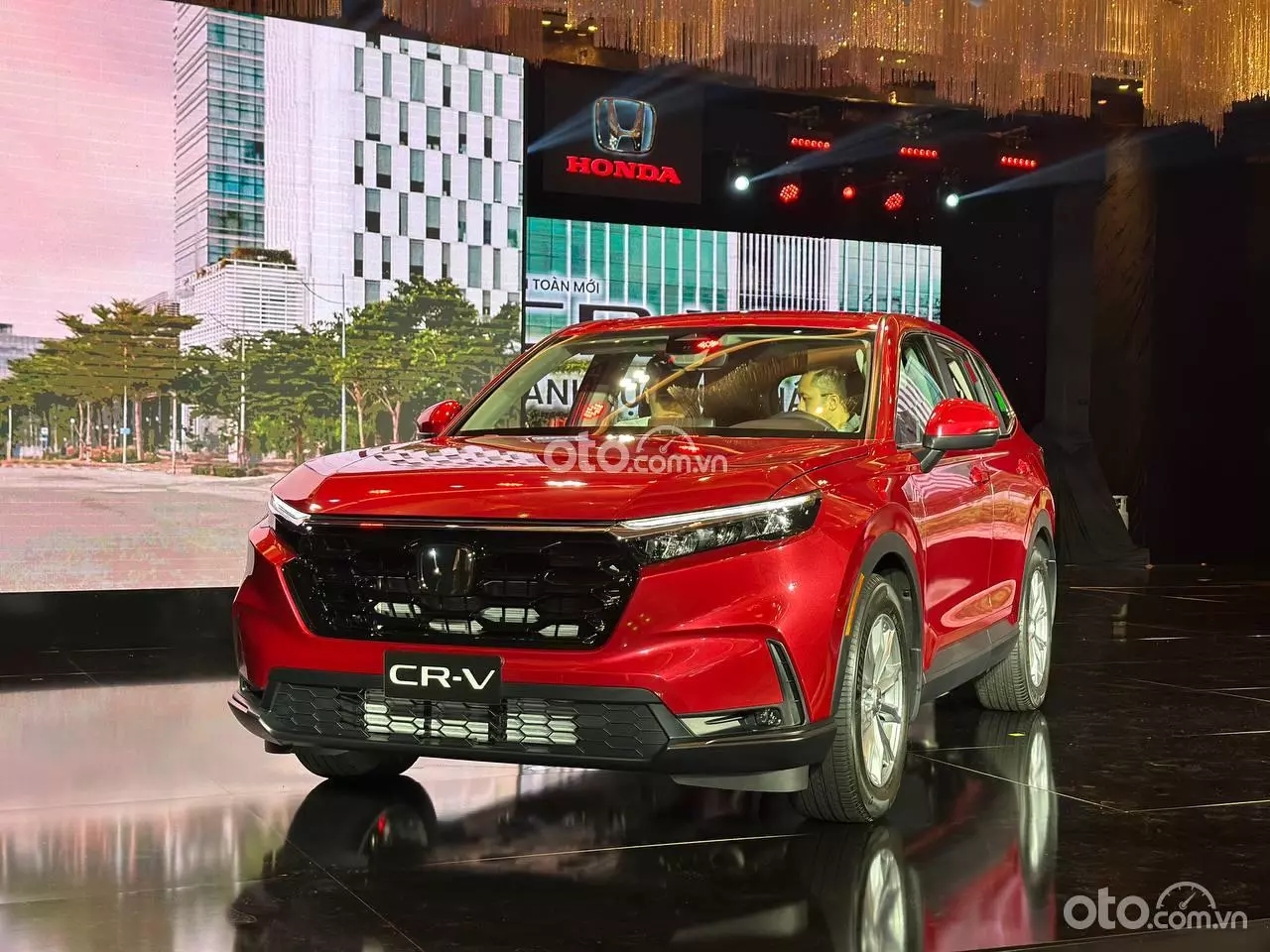 Honda CR-V thế hệ hoàn toàn mới tại Việt Nam.
