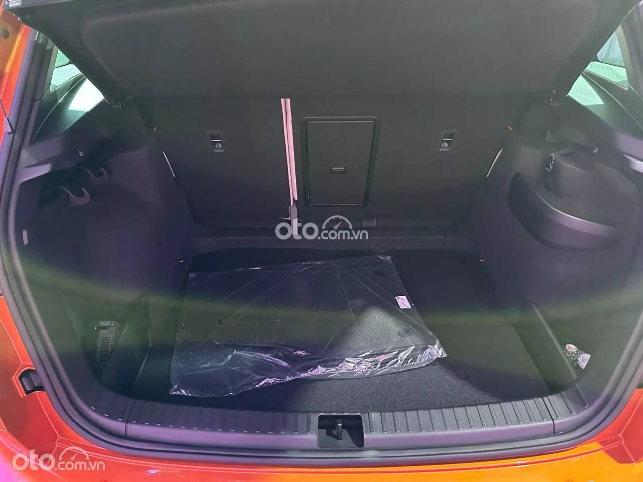 Cốp xe Skoda Karoq.