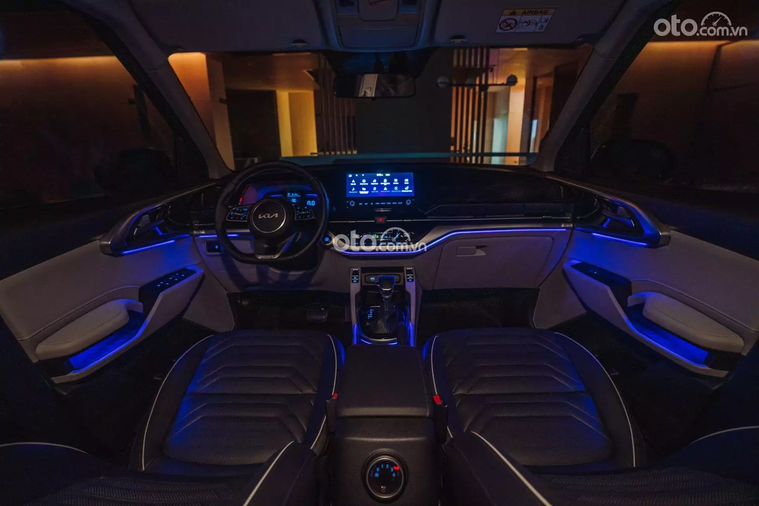 nội thất KIA Carens 2022.