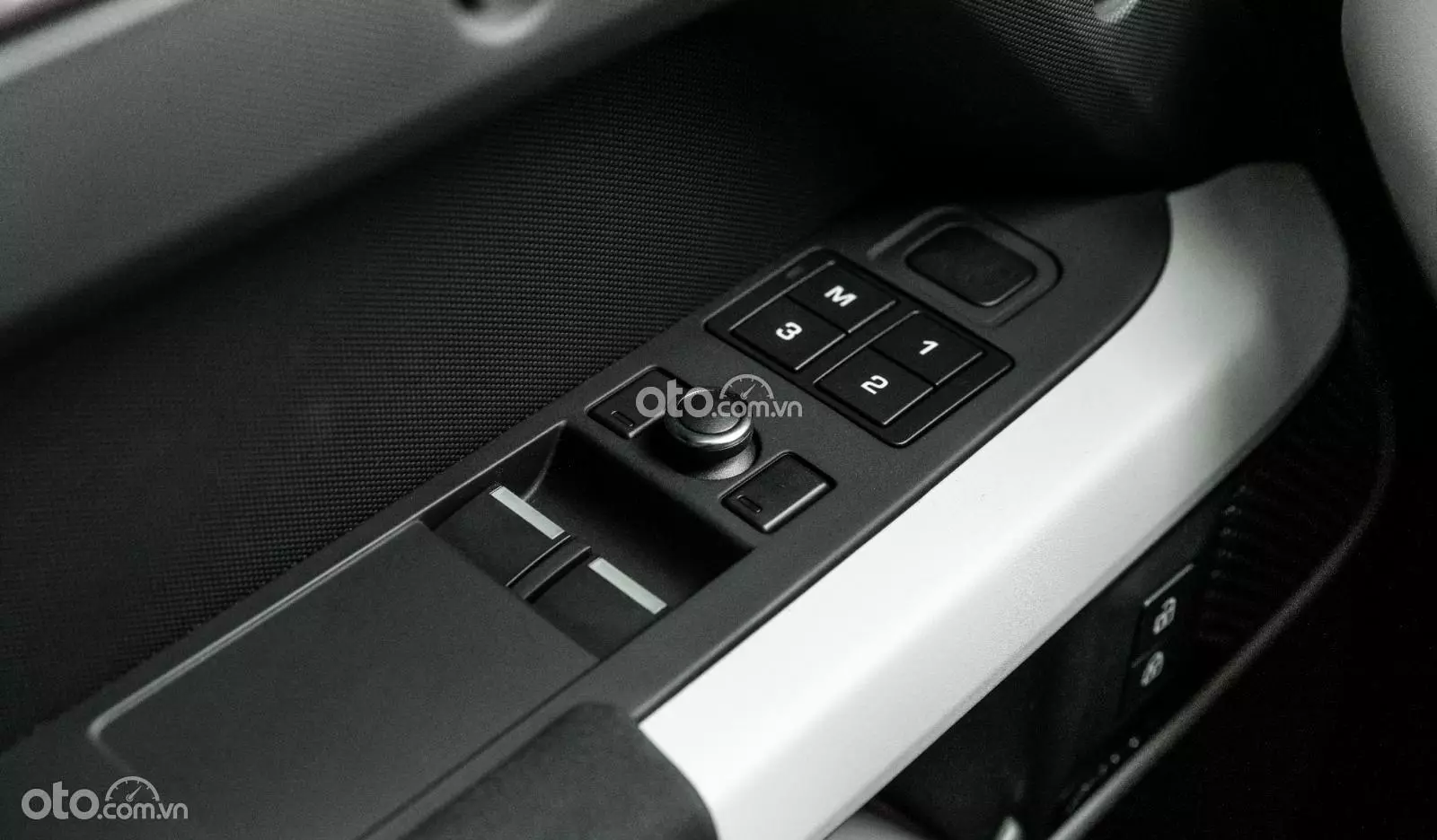 tiện ích Land Rover Defender1.