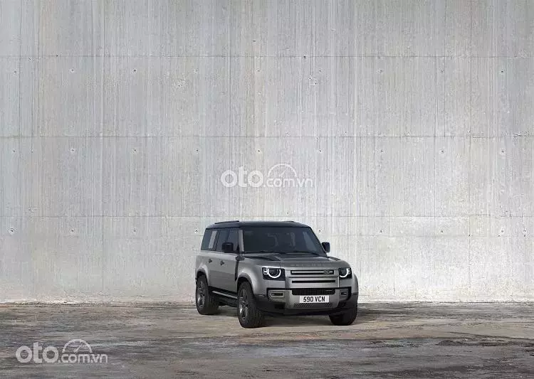 giá xe Land Rover Defender 2022