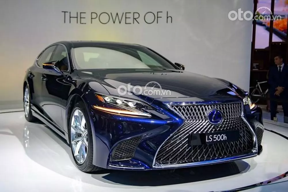 Thông tin xe Lexus LS 500.