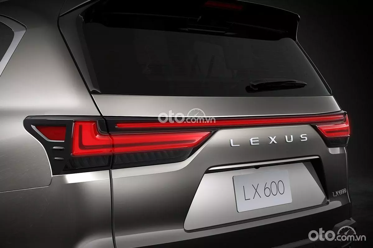 đèn hậu Lexus LX600