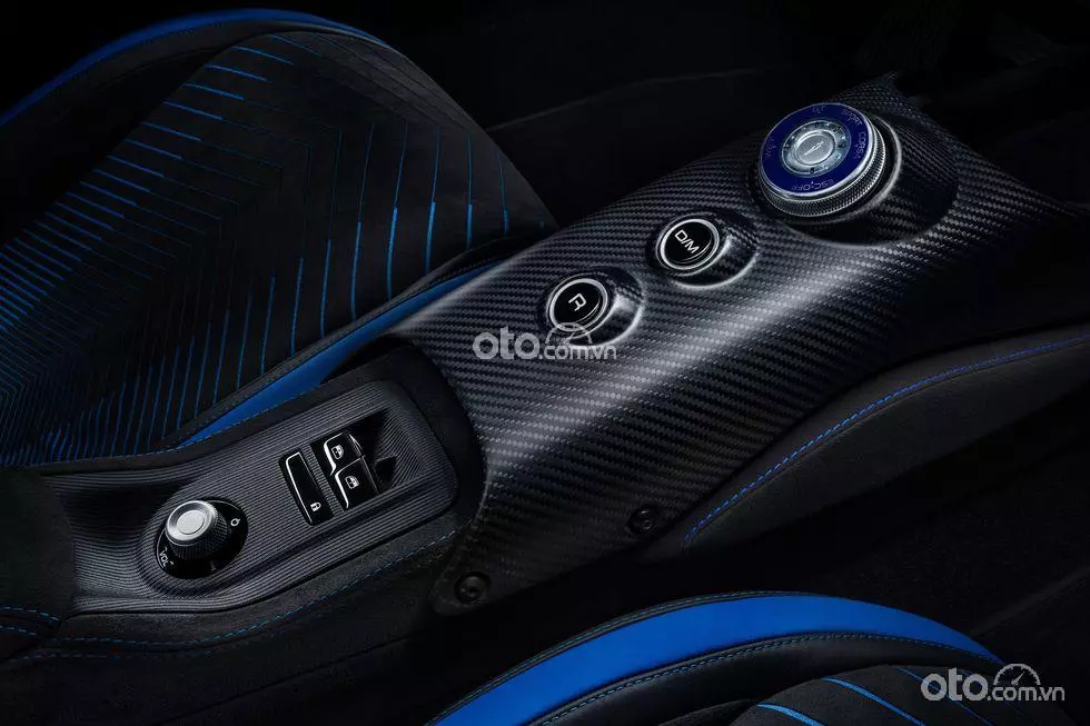 tiện ích xe Maserati MC20.