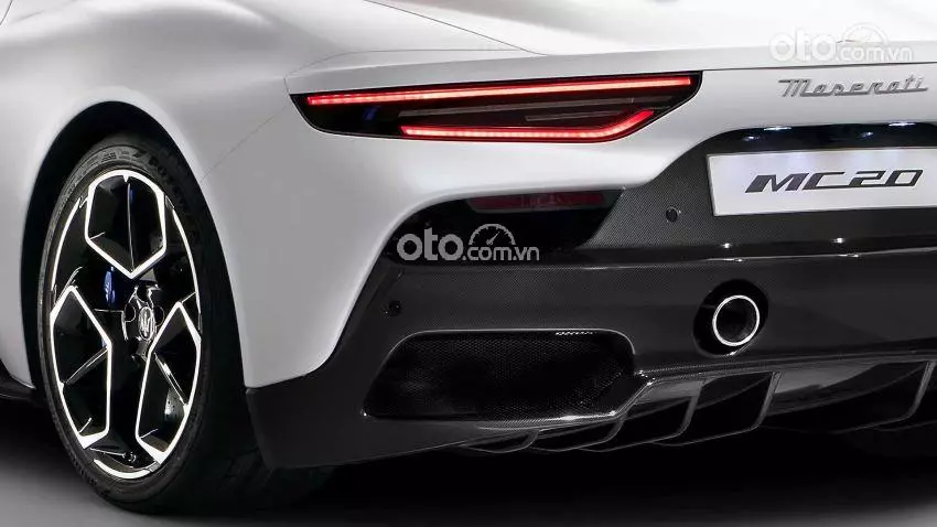 đèn xe Maserati MC20.