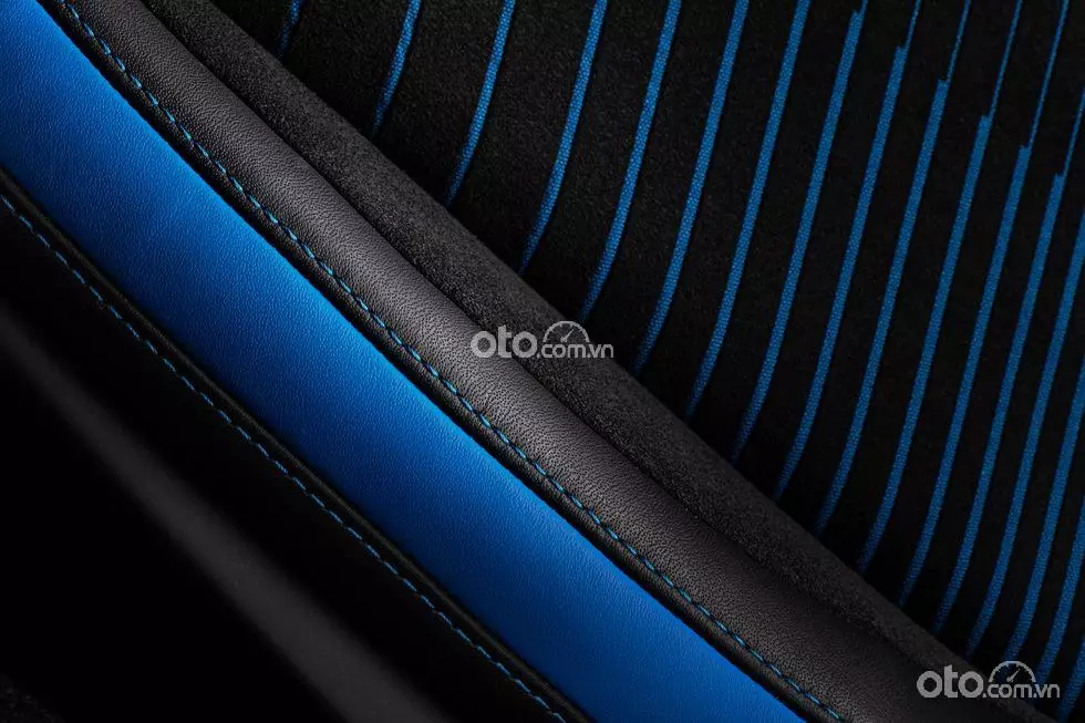 đường chỉ khâu xe Maserati MC20.