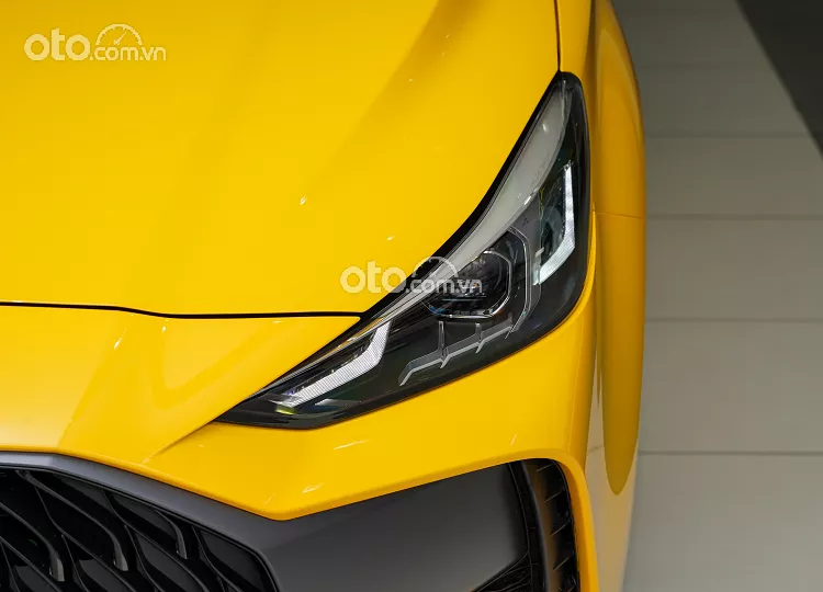 hệ thống chiếu sáng xe MG5.