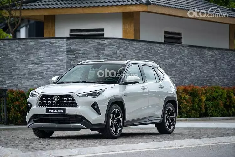 Giá xe Toyota Yaris Cross .